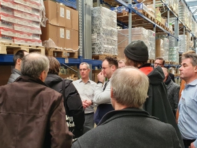 Logistikreise_bei_AVE_1